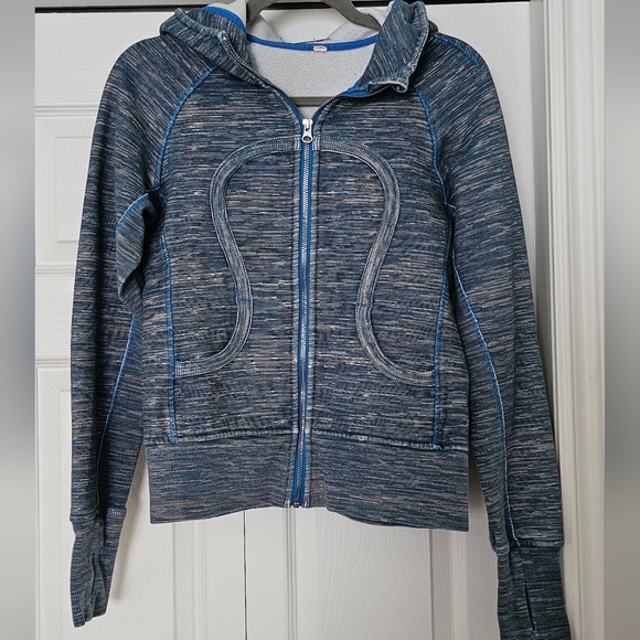 Lululemon zip up sweater size 6 - Picture 1 of 6